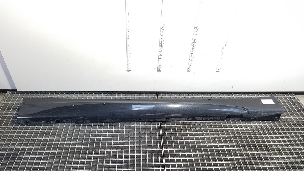 Ornament prag dreapta, Bmw 1 (E81, E87) 7906816 (id:392370)
