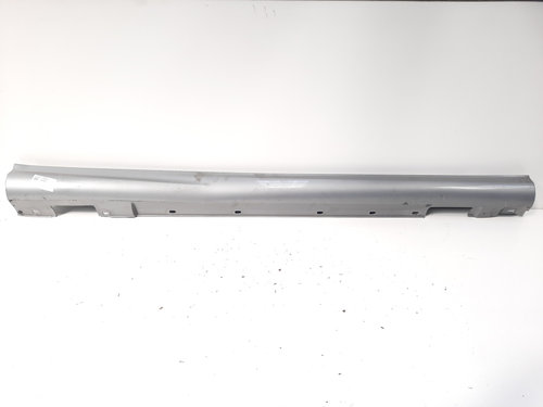 Ornament prag dreapta, cod A2046981454, Mercedes Clasa C (W204) (id:591804)