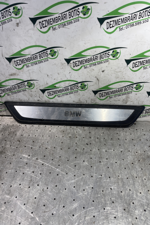 Ornament prag fata dreapta 51.47-7 181 011 BMW Seria 7 F01/F02 [2008 - 2012] Sedan 730d AT (245 hp)