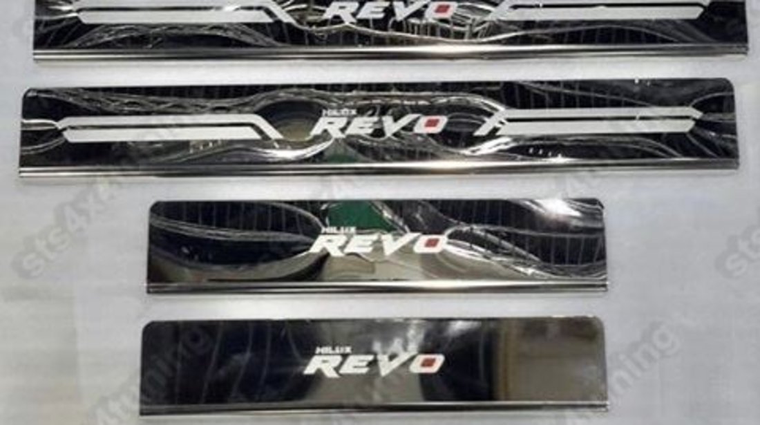 ORNAMENT PRAG INOX TOYOTA HILUX REVO 2016-2017 [V1]