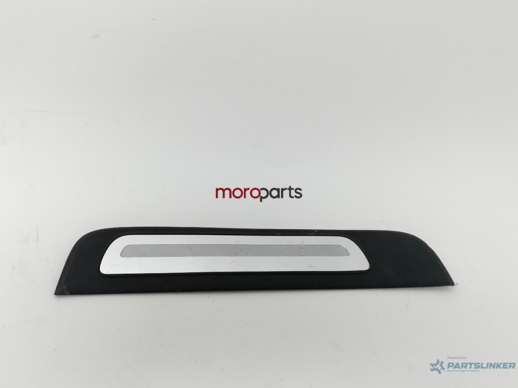 Ornament prag interior Audi A4 B8 2.0 TDI CAG Sedan 2009 OEM 8K0853375