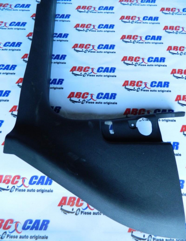 Ornament prag stanga Audi Q5 2008-2012 8R 8R1867271