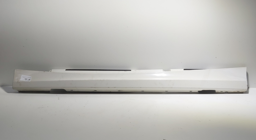 Ornament prag stanga, cod 7184353, Bmw 1 (E81, E87) (id:680596)