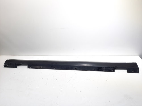 Ornament prag stanga, cu codul A2046900340, Mercedes Clasa C (W204) (idi:582660)