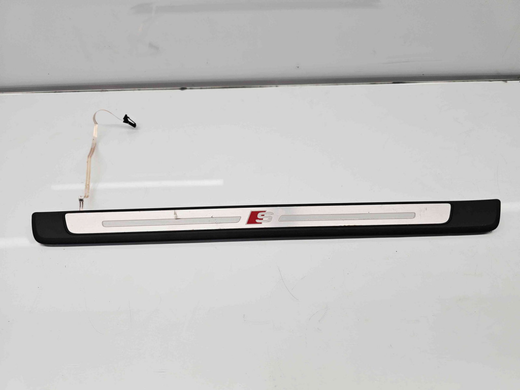 Ornament prag stanga fata Audi A4 (8W2, B9) [Fabr 2015-2023]
