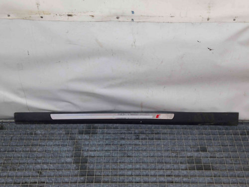 Ornament prag stanga fata Audi A6 Avant (4F5, C6) [Fabr 2005-2010] 4F0853373K