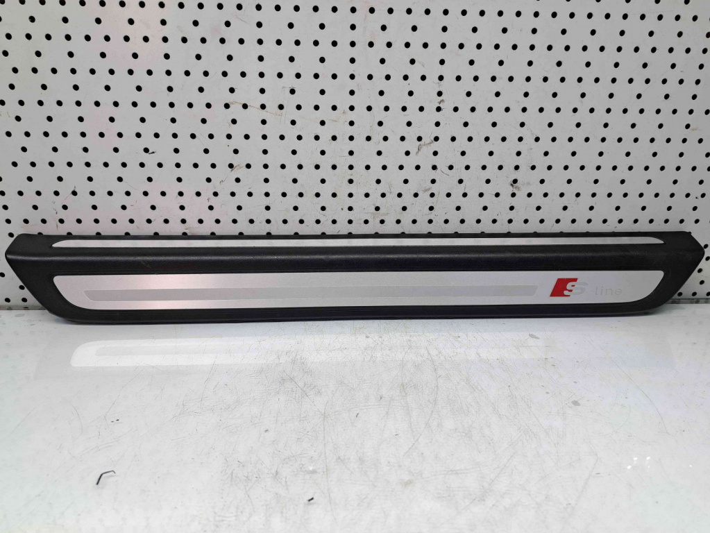 Ornament prag stanga fata Audi Q5 (8RB) Facelift Facelift [ Fabr 2008-2016] 8R0853373C