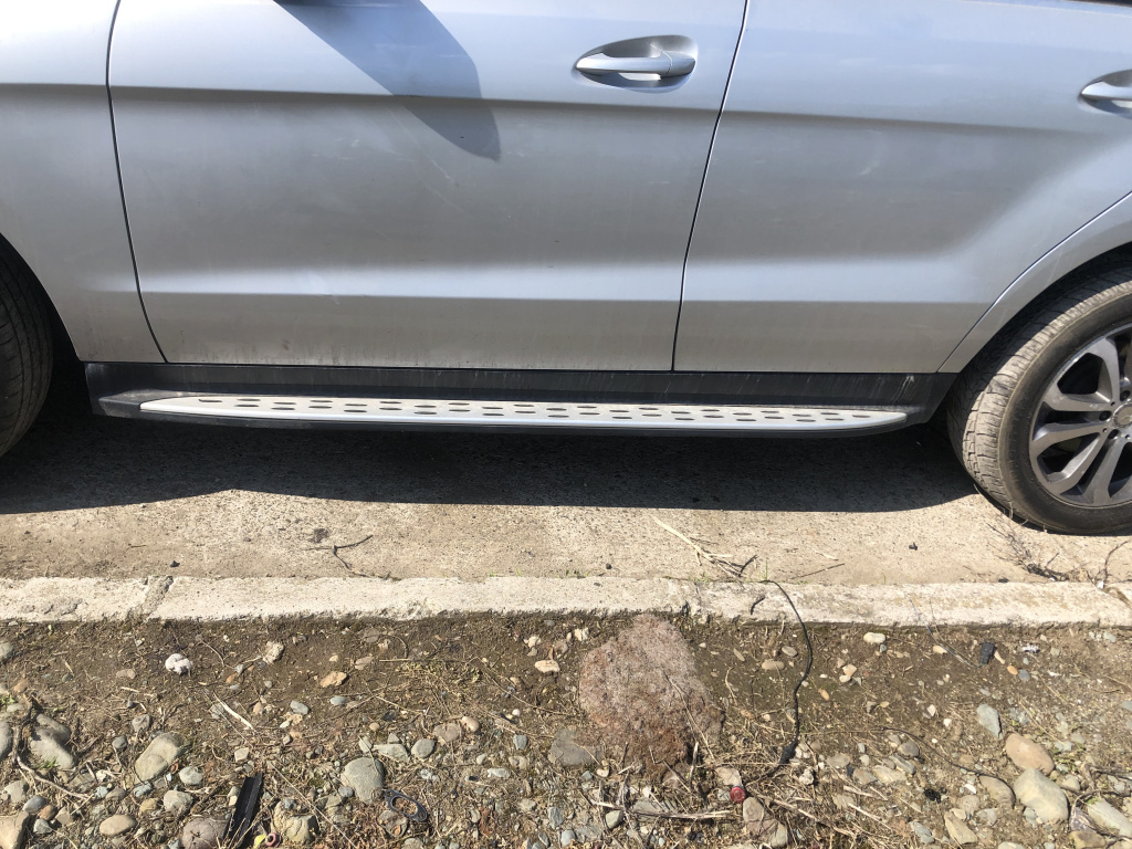 Ornament prag stanga Mercedes GLE 250 2.2 Motorina 2016, -