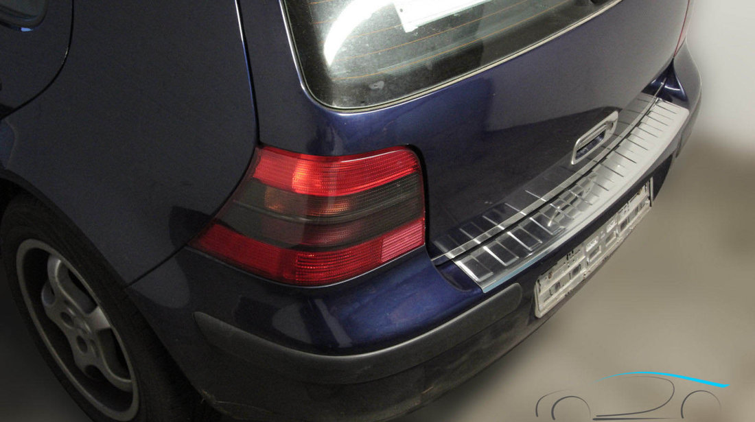 Ornament protectie portbagaj Crom Volkswagen Golf 4 IV Hatchback 1997-2004