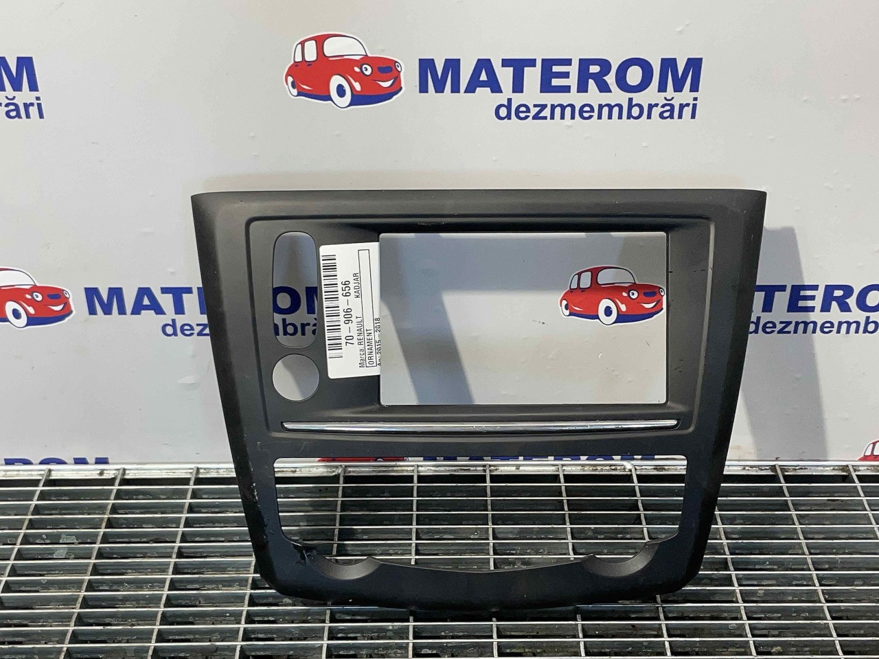 ORNAMENT RADIO CD RENAULT KADJAR KADJAR - - (2015 2018)