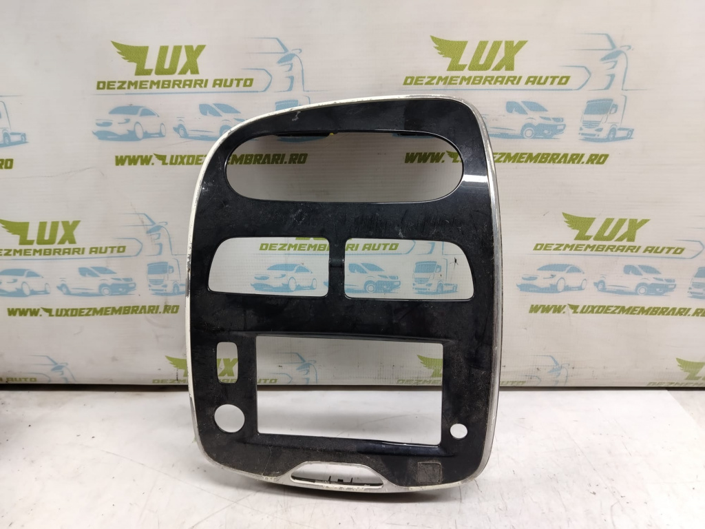 Ornament rama bord 682607616r Renault Clio 4 [2012 - 2020]