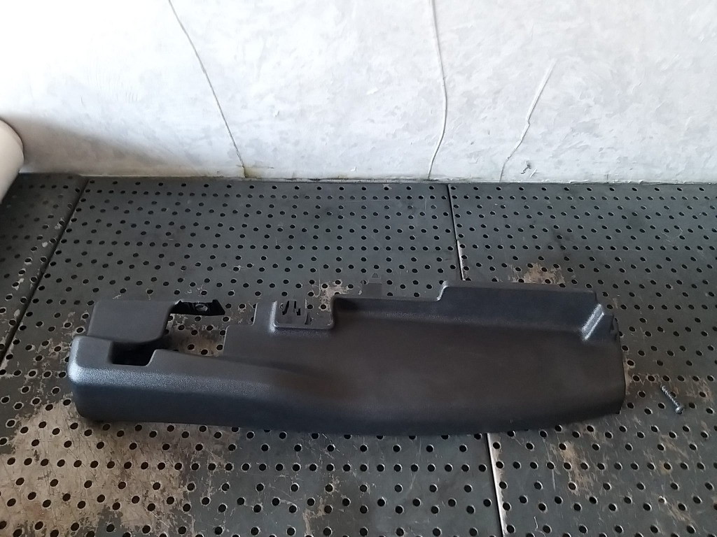 Ornament scaun peugeot 5008 2 9809636980