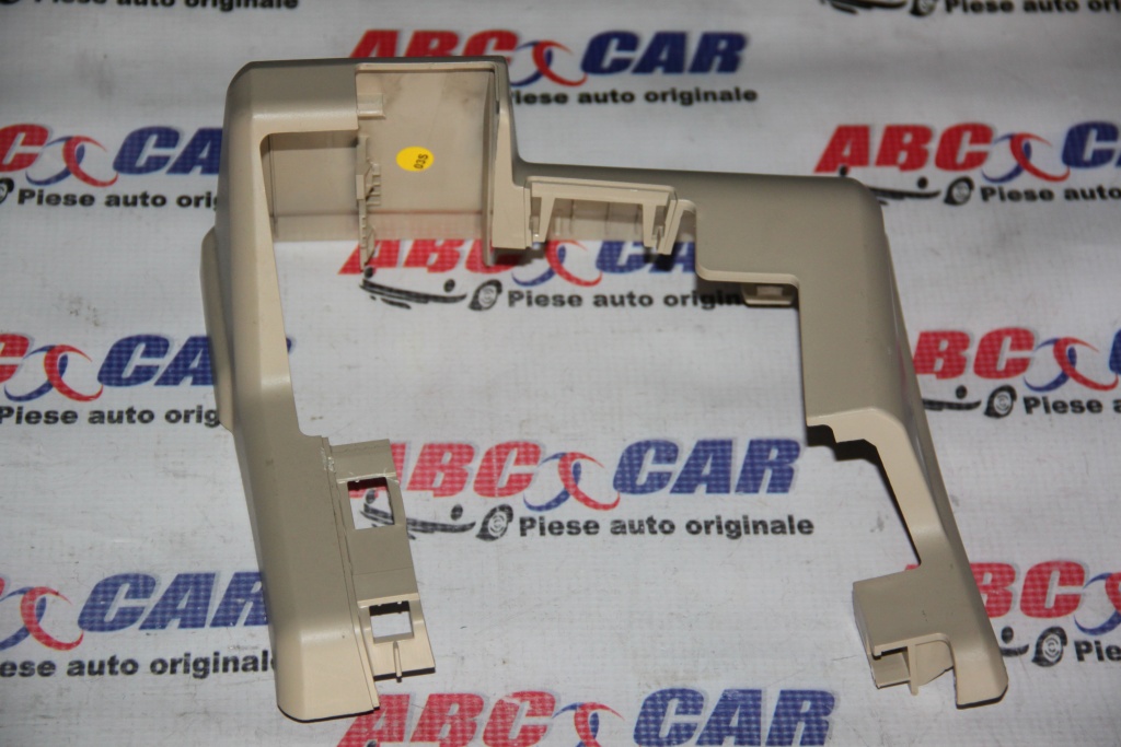 Ornament scaun stanga Audi Q7 4M cod: 4M0883689A model 2017
