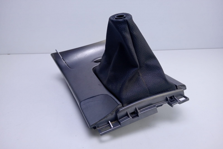 Ornament schimbator cu scrumiera GJ6A64341 Mazda 6 GG [2002 - 2005]