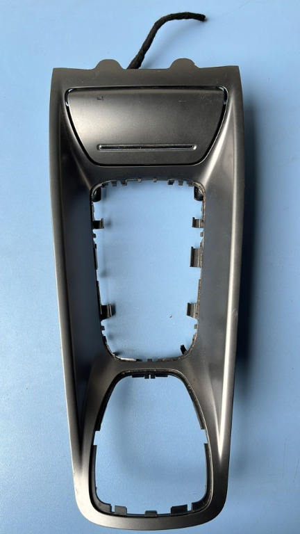 Ornament schimbator cu scrumiere Citroen C5 2.0 HDI combi , cod 9682457777