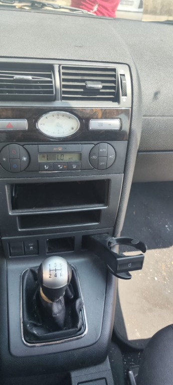 Ornament schimbator Ford Mondeo 2.0 TDCI MK 3 85 Kw / 115Cp transmisie manuala , an de fabricatie 20...