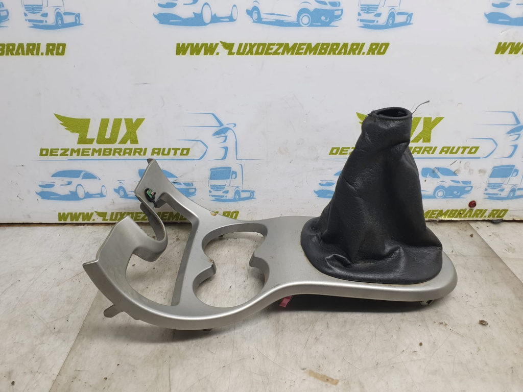 Ornament schimbator viteze 58821-52060 Toyota Urban Cruiser [2008 - 2020] 1.4 d 1NDTV