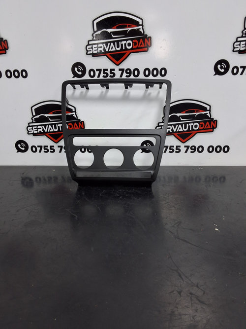Ornament Skoda Octavia 2 (2004-2008) 1.9 Motorina 2007, 1Z0858069A / CONSOLA CENTRALA