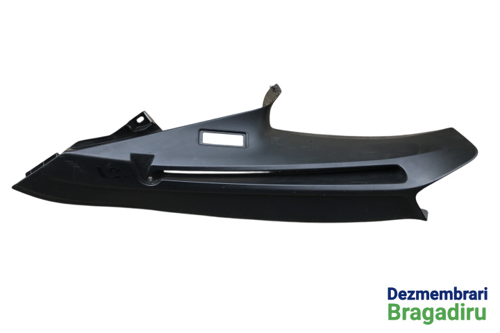 Ornament stalp D dreapta Cod: 9169786 9169786 BMW Seria 5 F11 [2009 - 2013] Touring wagon 520 d Steptronic (184 hp) Cod motor: N47T, Cod culoare: B90, Pachet M