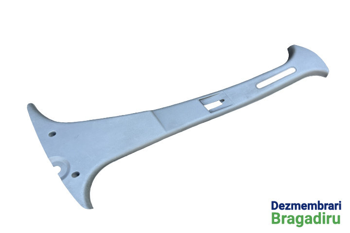 Ornament stalp dreapta Cod: 8200804513 8200804511 8200763415 8200763424 Dacia Logan [2004 - 2008] Sedan 1.4 MT (75 hp)