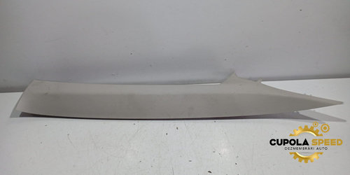 Ornament stalp fata dreapta 769110285R Renault Megane 4 [2016 - 2020]