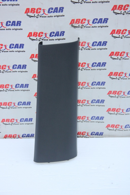 Ornament stalp interior dreapta VW Caddy 2K cod: 2K0867292 model 2013