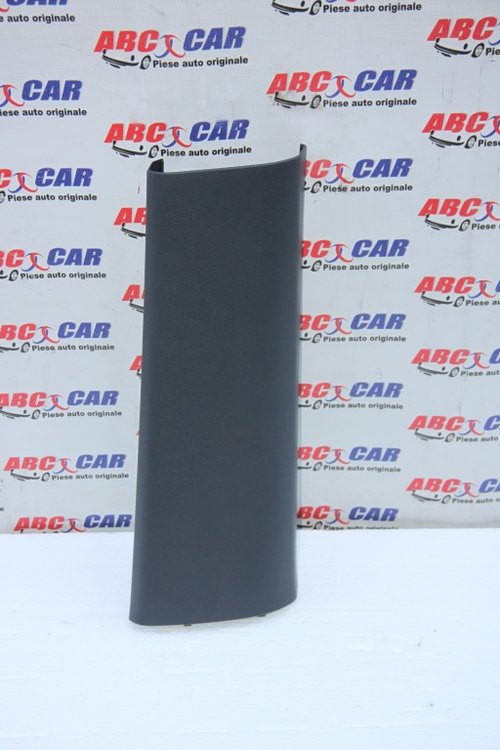 Ornament stalp interior dreapta VW Caddy 2K cod: 2K0867292 model 2013