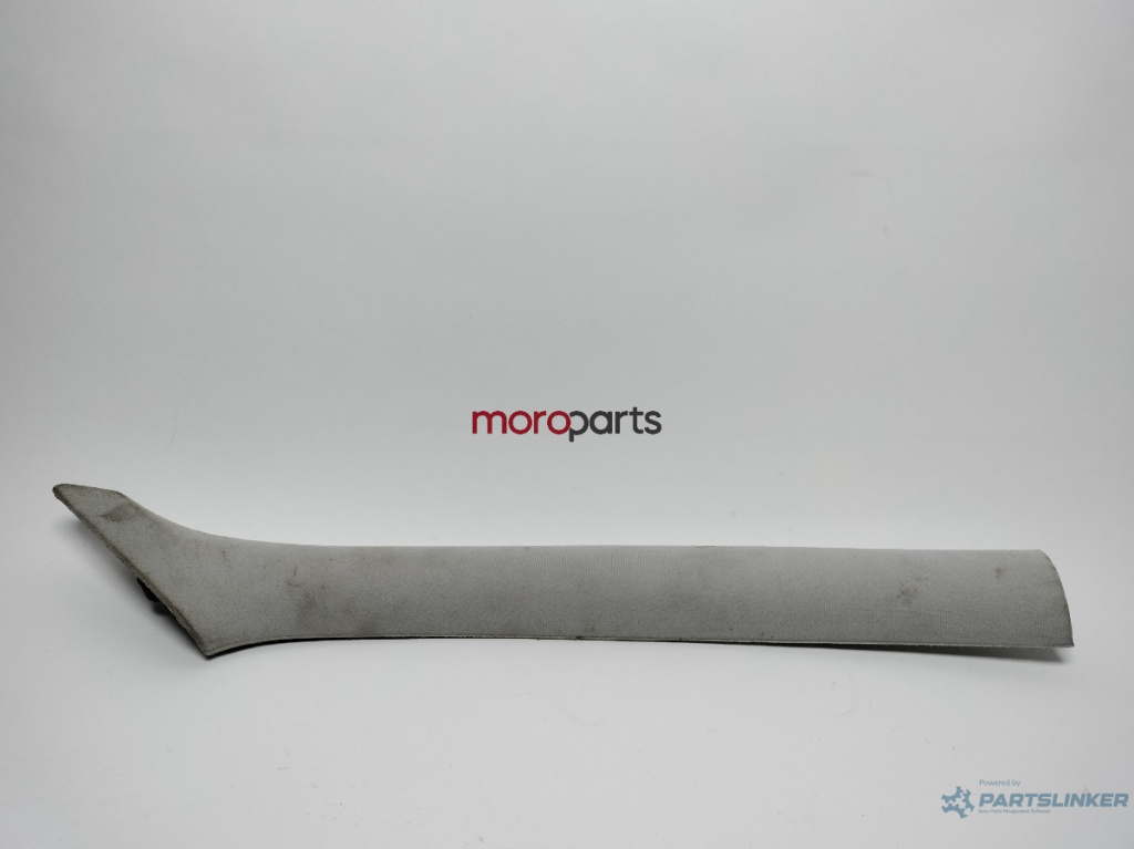 Ornament stalp parbriz dreapta Volkswagen Golf 4 (1J1) Hatchback 2001 OEM 1J0867234E