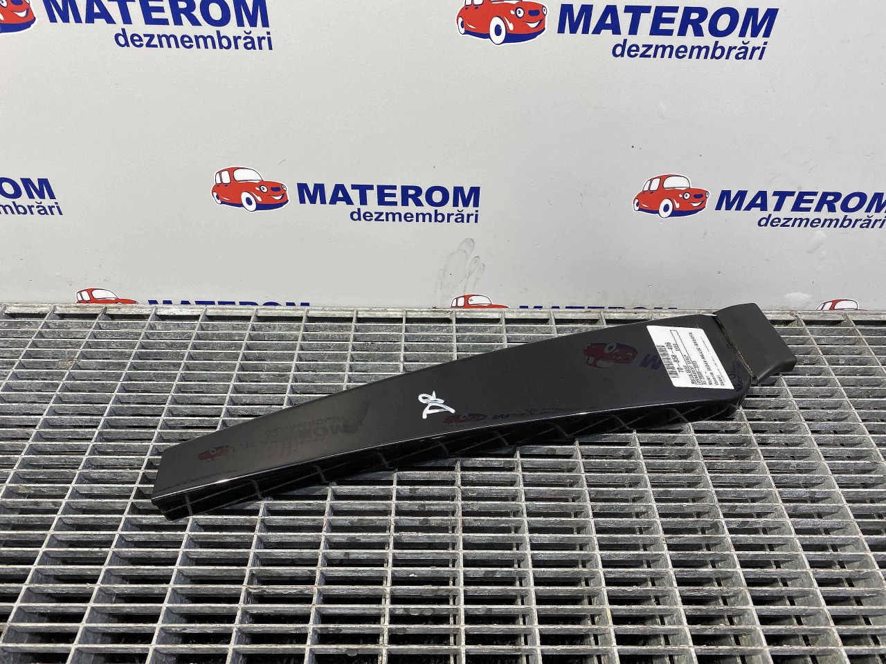 ORNAMENT STALP SEAT EXEO - - (2008 2013)