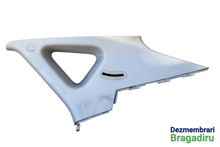 Ornament stalp spate dreapta Hyundai i30 FD [2007 - 2010] Hatchback 1.6 CRDi MT (116 hp) Cod motor D4FB