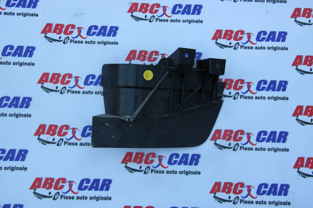 Ornament stanga VW Touareg 7P cod: 7P6854855A model 2014