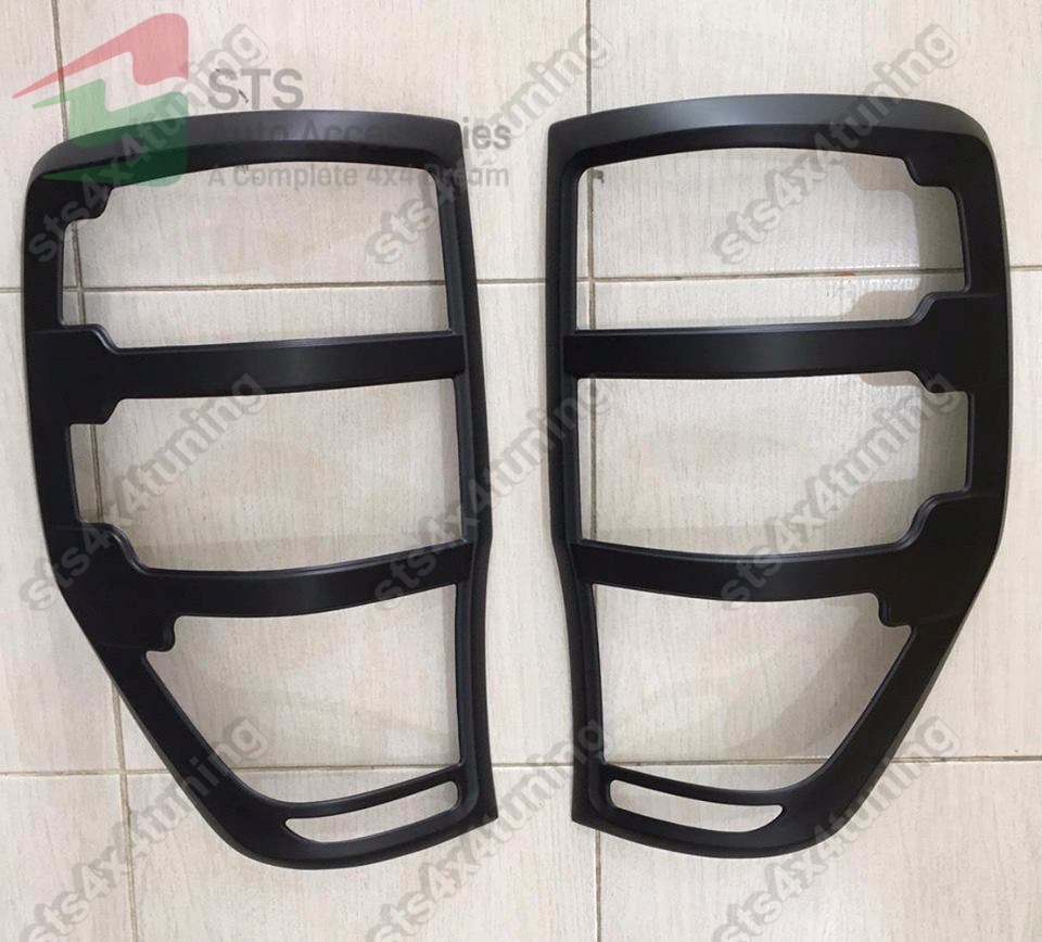 ORNAMENT STOPURI FORD RANGER T6 2012-2017 NEGRE MATTE [V8]