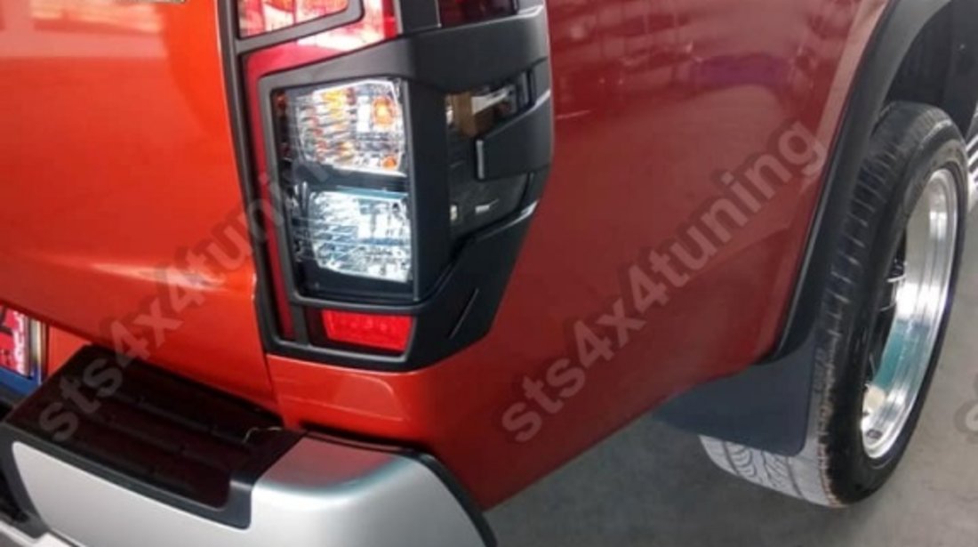 ORNAMENT STOPURI MITSUBISHI L200 TRITON 2019-2020 MB [V1]