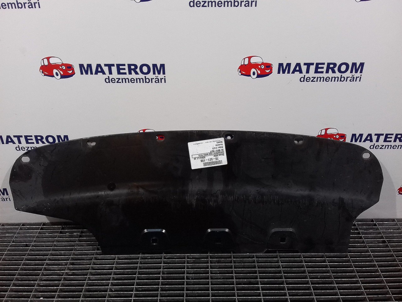 ORNAMENT SUB BARA FATA BMW SERIA 5 F 10 2.0 D - (2014 2017)