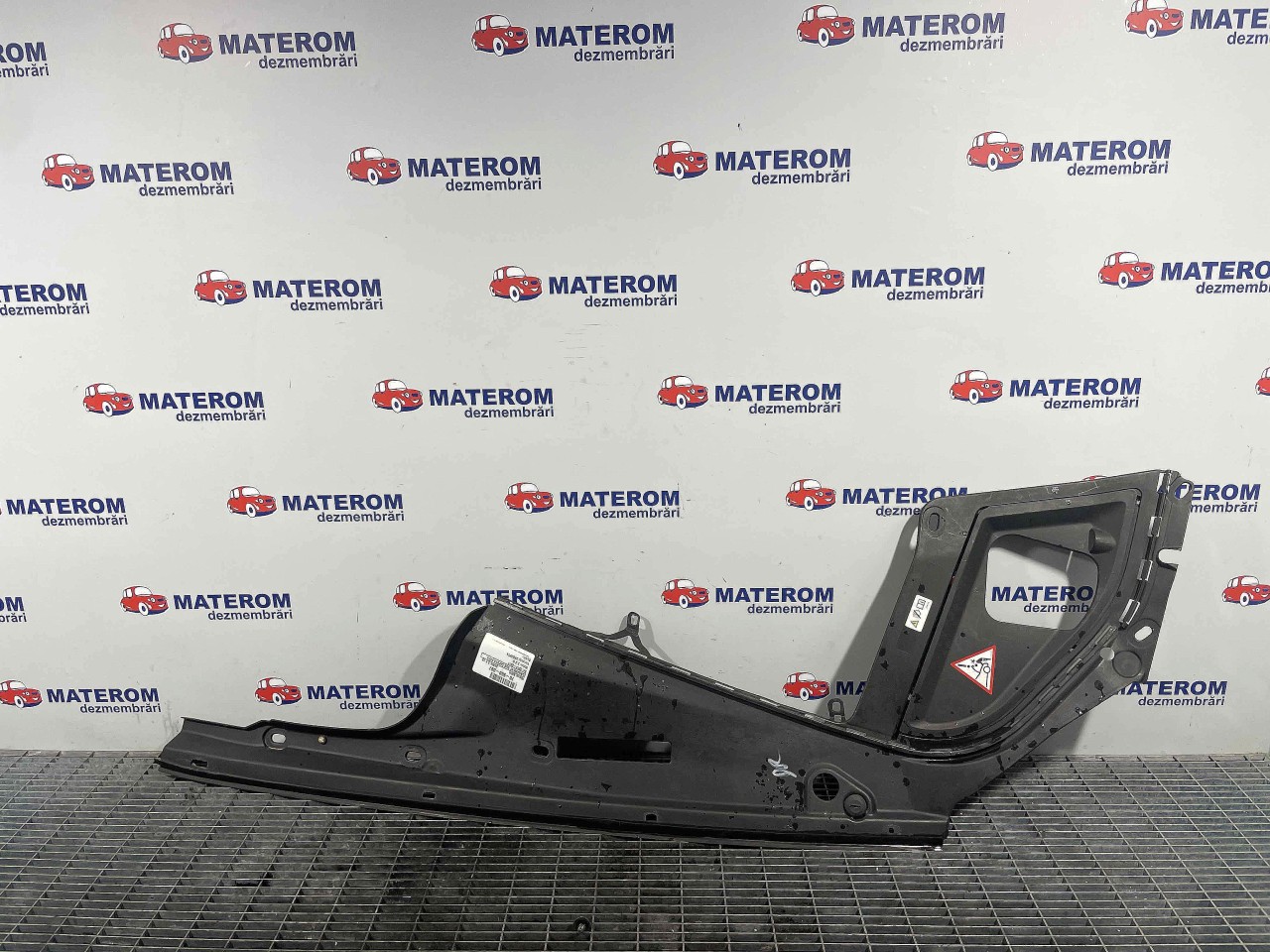 ORNAMENT SUB CAPOTA FATA BMW SERIA 5 F 10 SERIA 5 F 10 2.0 D - (2014 2017)