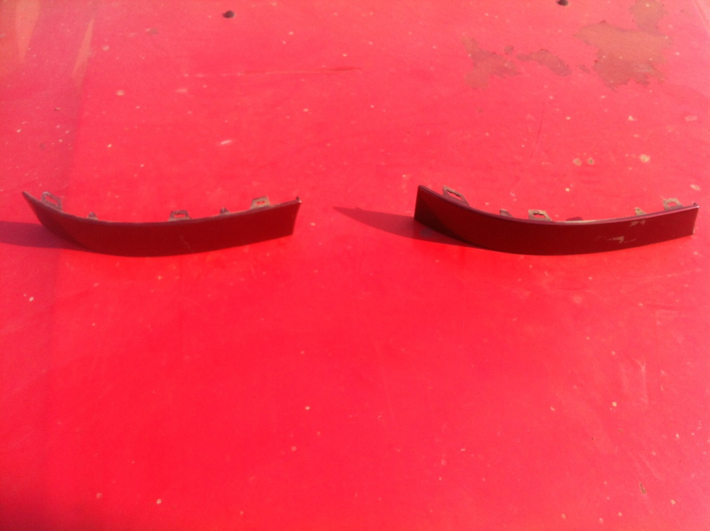Ornament sub lampa stop dreapta si stanga Audi A4 B5 [facelift] [2000 - 2001] Sedan 1.9 TDI MT (90 hp) (8D2 B5)