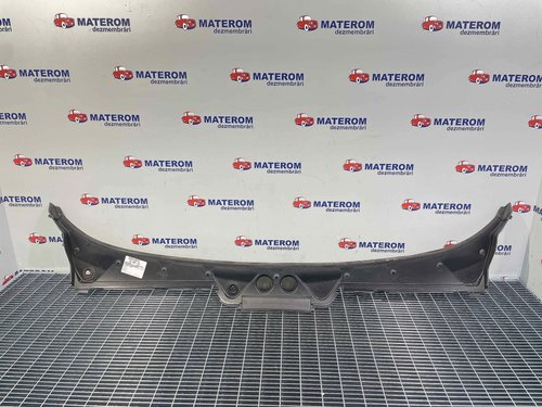 ORNAMENT SUB PARBRIZ BMW SERIA 1 F20 SERIA 1 F20 - - (2011 2015)