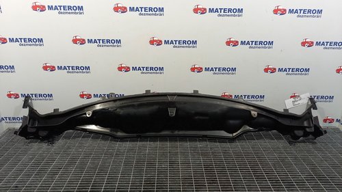 ORNAMENT SUB PARBRIZ FORD FIESTA - - (2012 2017)