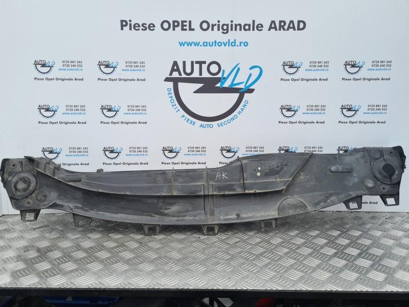 Ornament sub parbriz Opel Astra K 2015-2019 39019099