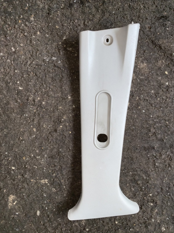 Ornament superior stalp dreapta Skoda Octavia [1996 - 2000] Liftback 5-usi 1.6 MT (75 hp) (1U2) 8V