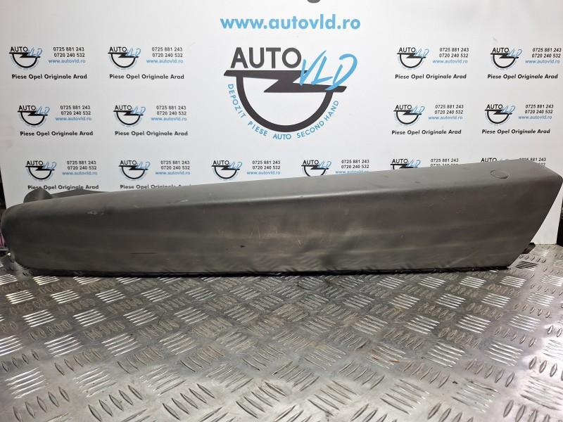 Ornament superior stanga spate Nissan Primastar 2001-> 93850924