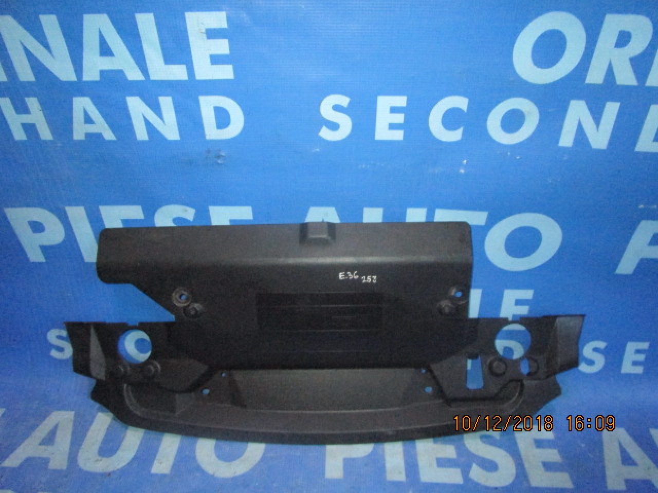 Ornament trager BMW E36ti; 8119046