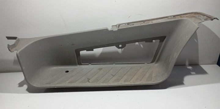 Ornament treapta dreapta A9066860110 Mercedes-Benz Sprinter 2 906 [2006 - 2013]