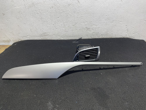 Ornament trim bord Audi A6 C7 3.0 TDi Quattro S-Line sedan 2013 (cod intern: 231929)