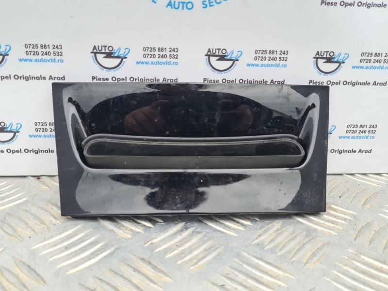 Ornament trim bord black piano Opel Astra K 2015-2019