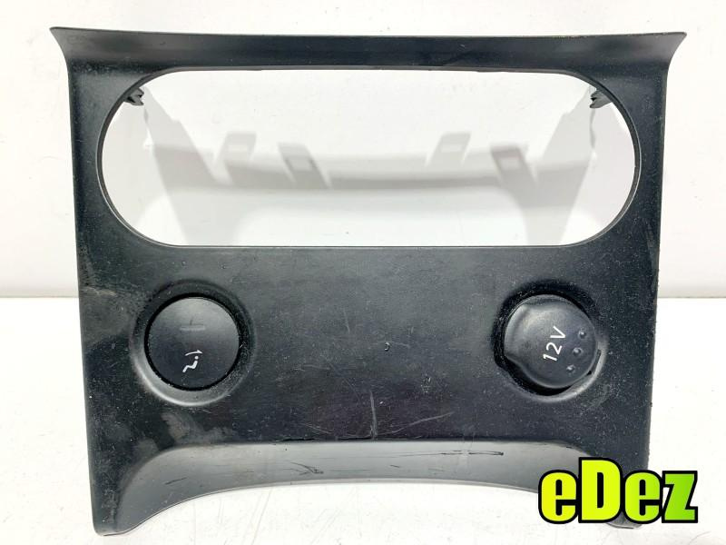 Ornament / trim bord cu priza Nissan Qashqai plus 2 ( 2008-2010) A00270A77000
