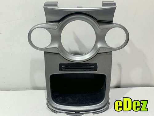 Ornament / trim bord Ford Fiesta 7 (2008-2012) [MK7] 8A61-18D422-AGW