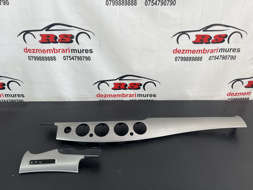 Ornament trim bord Mercedes E klass W213 sedan 2016 (A21236807301)