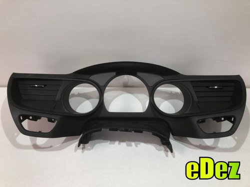 Ornament / trim ceas bord cu grile ventilatie Citroen C5 III (2008-2012) 9682386677