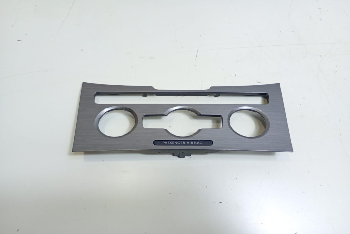 Ornament trim consola centrala 3C8863100B Volkswagen VW Passat B7 [2010 - 2015]